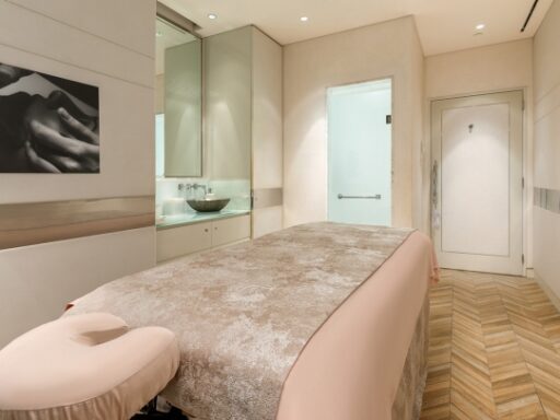 Jaleh Spa at Four Seasons Baku unveils a Biologique Recherche room with the new Remodeling Face treatment for personalized, high-tech skincare and visible rejuvenation.