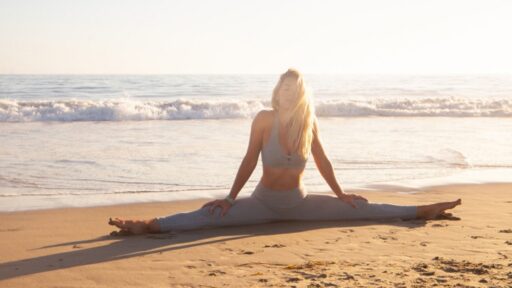Join Nora Tobin at The Ocean Club for wellness getaways focused on sleep, stress relief, performance, and nutrition in a luxury Bahamas setting this summer.